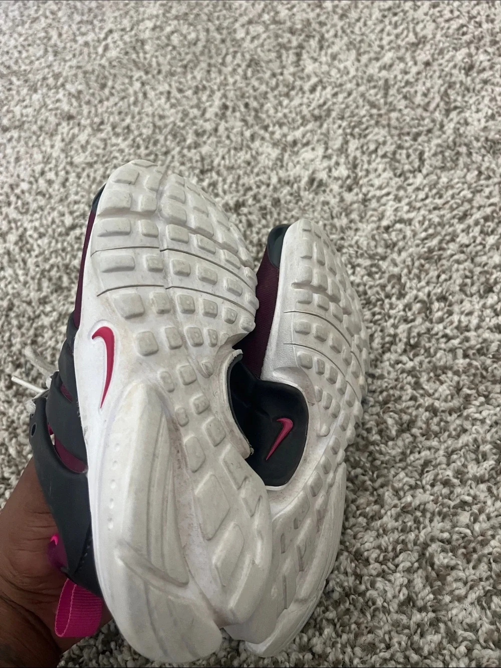 Nike Kids Maroon and Hot Pink Slip-On Sneakers